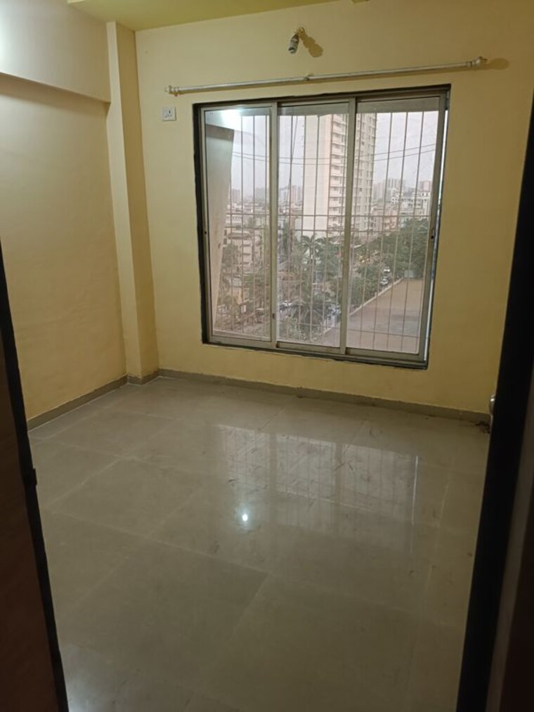 Room, mehta-gold-crest 3 Bedroom 1000 Sq.Ft. Apartment In Virar West Palghar 10362504