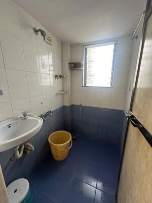 Bathroom in 1 BHK Apartment at Hanuman Pada – for Rent