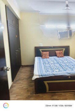 2.5 BHK + Pooja Room,Study Room,Basement Apartment For Rent in Aims Golf Avenue I