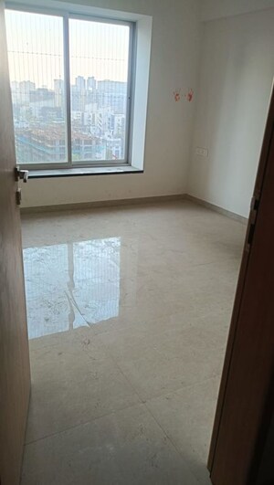 Room in 2 BHK Apartment at RGS Forte, Wakad – for Rent