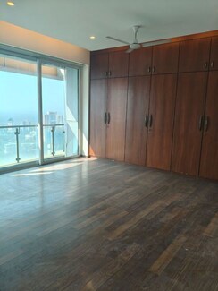 4 BHK + Servant Room,Study Room Apartment For Rent in Raheja Atlantis