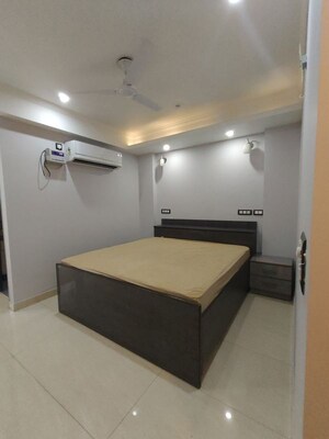 Bedroom in 3 BHK Builder Floor at Gupta Awas, Sector 43 – for Rent