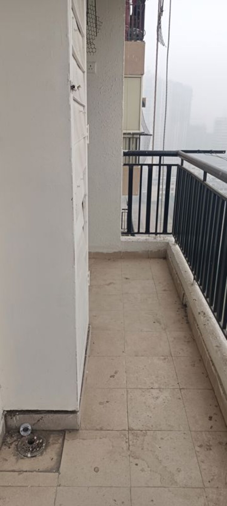 Balcony, saviour-greenisle 3 Bedroom 1600 Sq.Ft. Apartment In Sain Vihar Ghaziabad 10362556