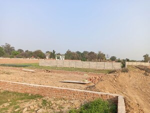 Plot Area in  Plot at Gosainganj – for Sale