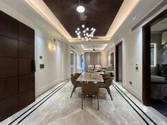 4 BHK + Pooja Room,Servant Room Apartment For Sale in Auram Floor