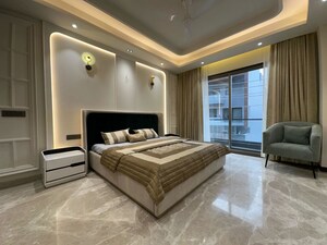 Bedroom in 4 BHK Apartment at Auram Floor, South City 2 – for Sale