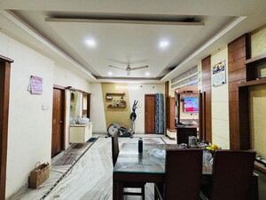 Team Area in 3 BHK Builder Floor at Madhapur – for Rent