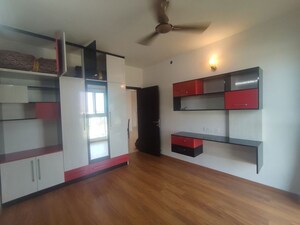 Room in 3 BHK Apartment at Brigade Cosmopolis, Whitefield – for Rent