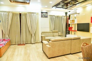 Bedroom in 5 BHK Builder Floor at Btm Layout 1 – for Rent