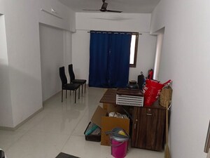 Team Area in 1 BHK Apartment at Kanakia Spaces Sevens, Andheri East – for Rent