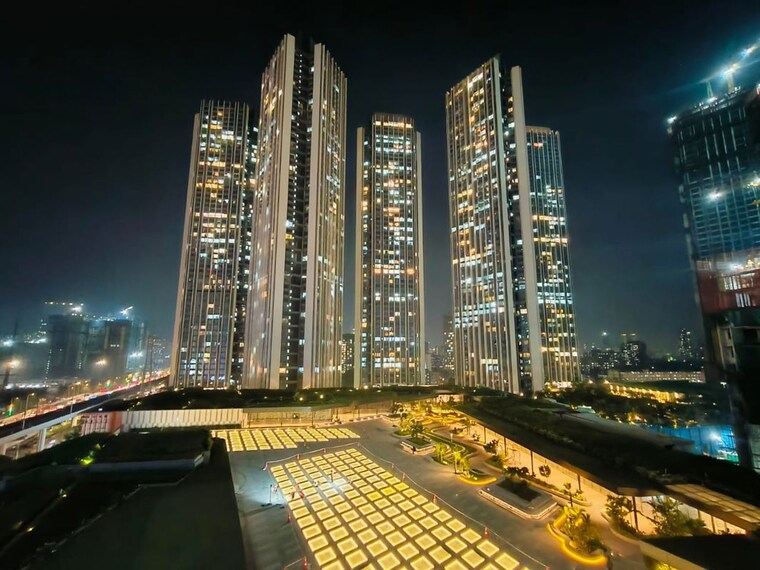 Nearby, astrum-annex 1 Bedroom 350 Sq.Ft. Apartment In Borivali East Mumbai 10235599