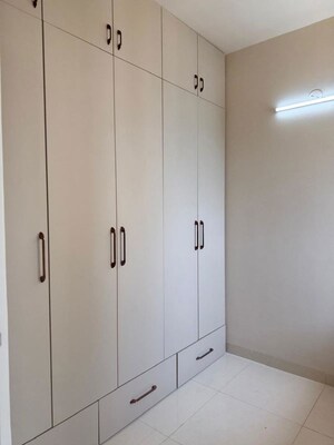 Room in 2 BHK Apartment at Prestige Primrose Hills Phase II, Banashankari 6th Stage – for Rent