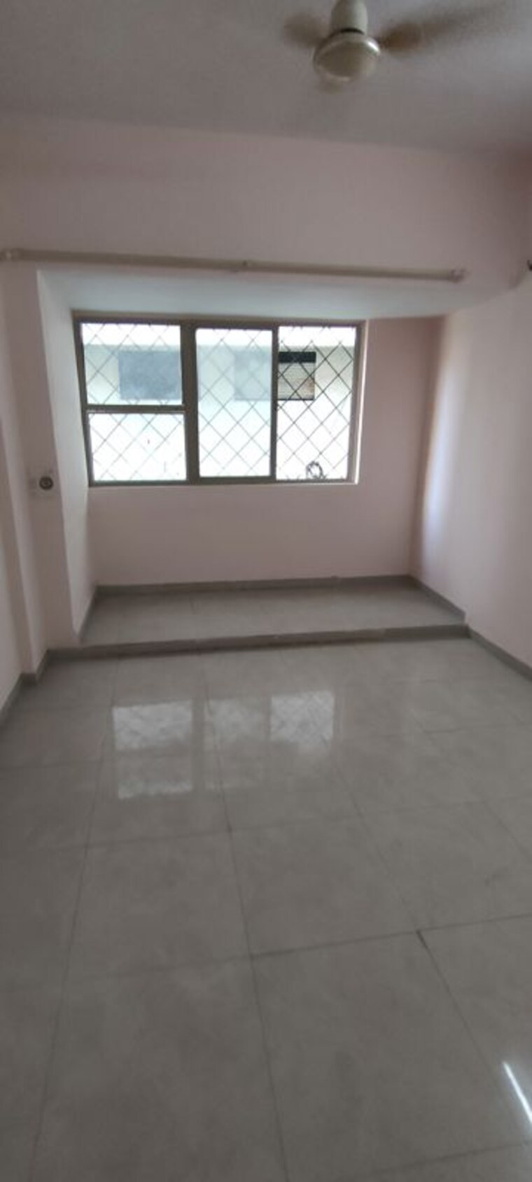 Room, kandivali west 1 Bedroom 655 Sq.Ft. Apartment In Kandivali West Mumbai 10362673