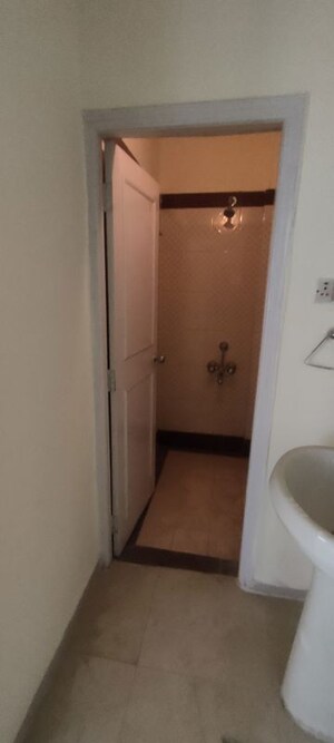Bathroom in 1 BHK Apartment at Kandivali West – for Sale