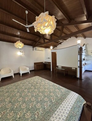 Bedroom in 6+ BHK Apartment at Sandesh Nagar – for Rent
