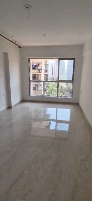Room in 1 BHK Apartment at Infinity Paradise CHS, Goregaon West – for Rent