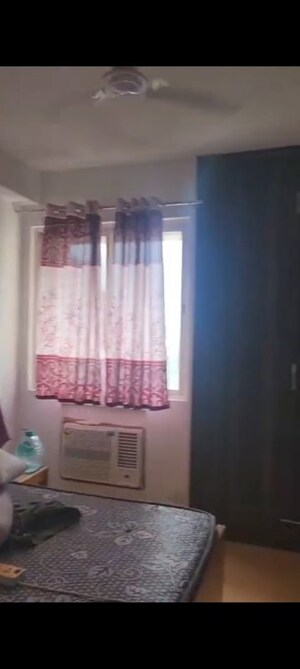 Bathroom in 2 BHK Apartment at Jaypee Greens Kosmos, Sector 134 – for Rent