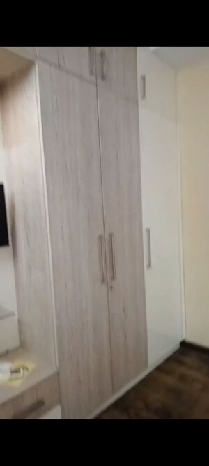 Building Lobby in 3 BHK Apartment at Gardenia Glory, Sector 46 – for Rent