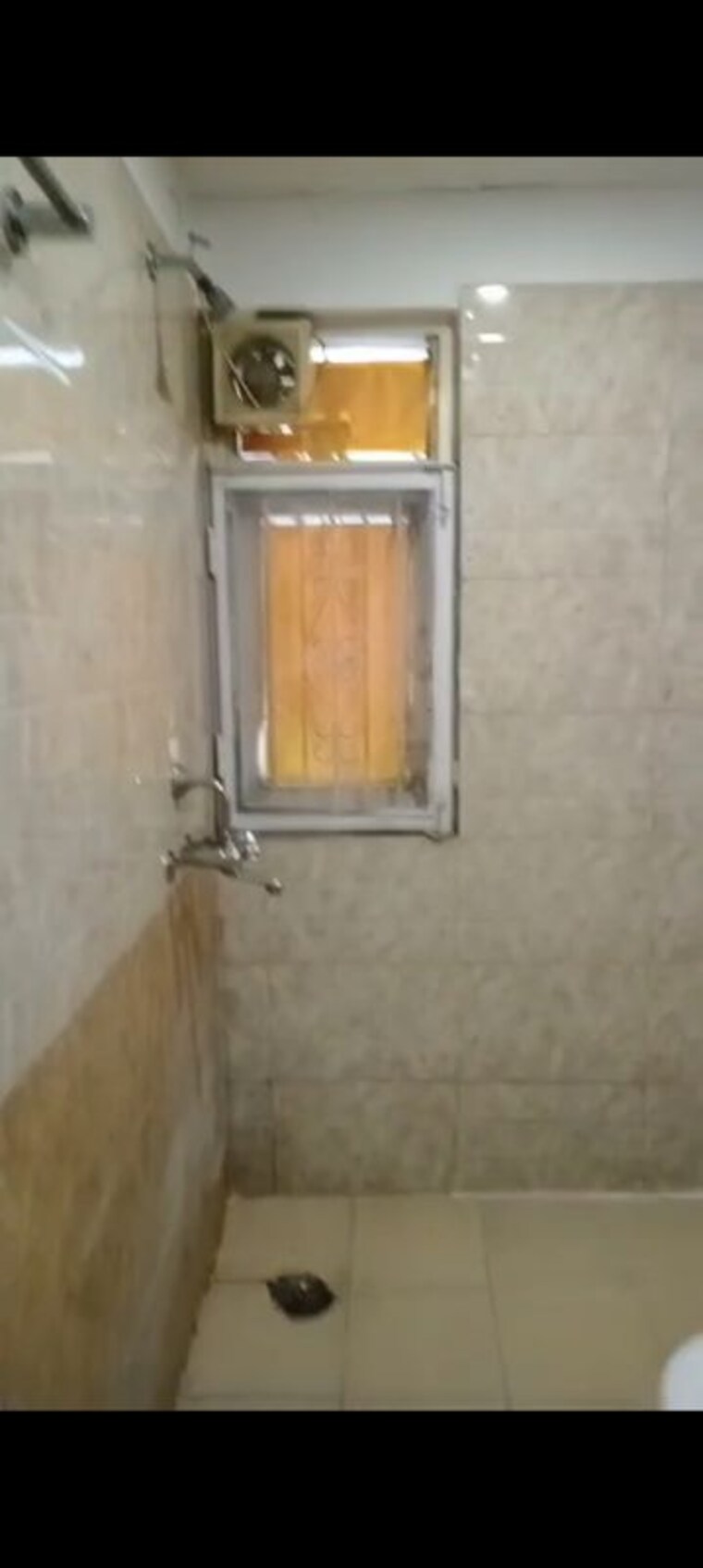 Bathroom, gardenia-glory 3 Bedroom 1750 Sq.Ft. Apartment In Sector 46 Noida 10362719