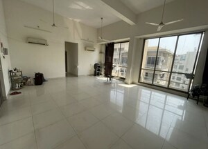 4 BHK Apartment For Rent in Kohinoor City Phase II, Kurla