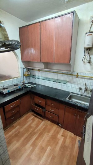Kitchen in 2 BHK Builder Floor at Malviya Nagar – for Rent