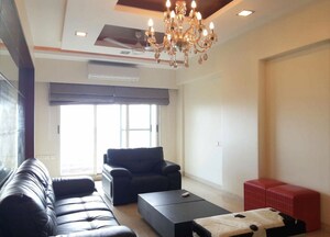 Living Room in 4 BHK Apartment at Kohinoor City Phase II, Kurla – for Rent