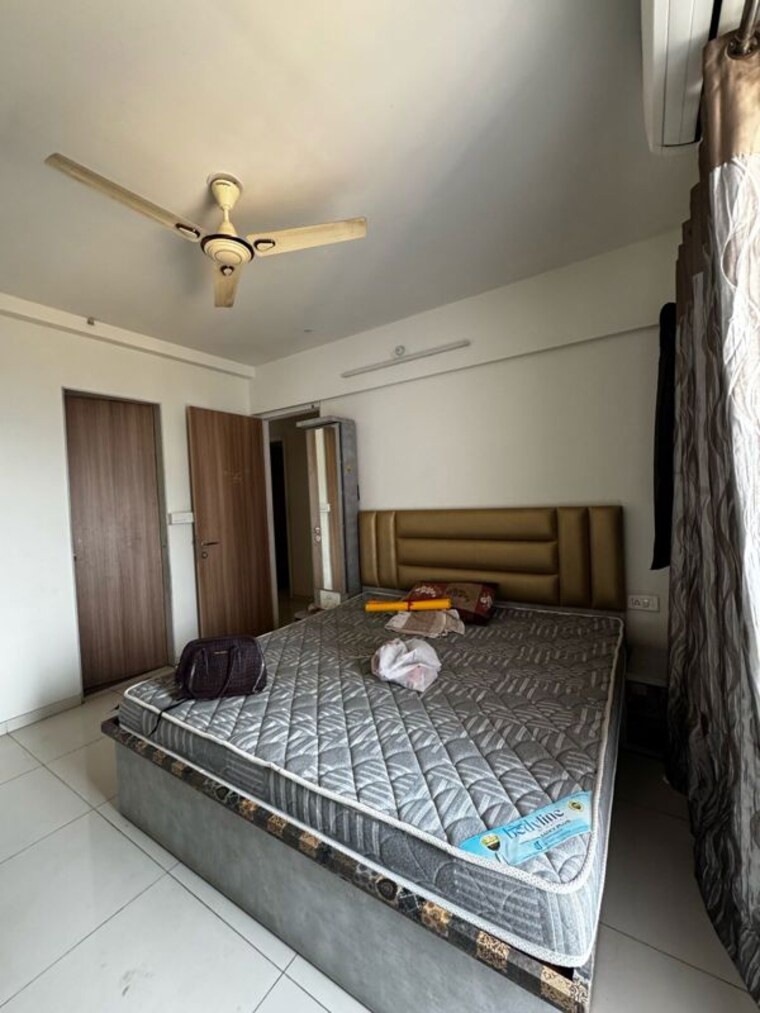 Bedroom, iris-chs 1 Bedroom 700 Sq.Ft. Apartment In Kasarvadavali Thane 10362731