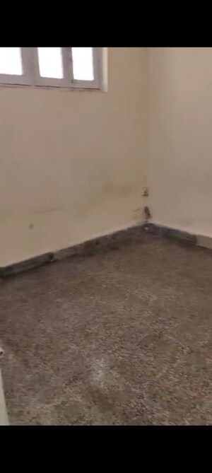 Room in 2 BHK Apartment at Sandesh Nagar – for Rent