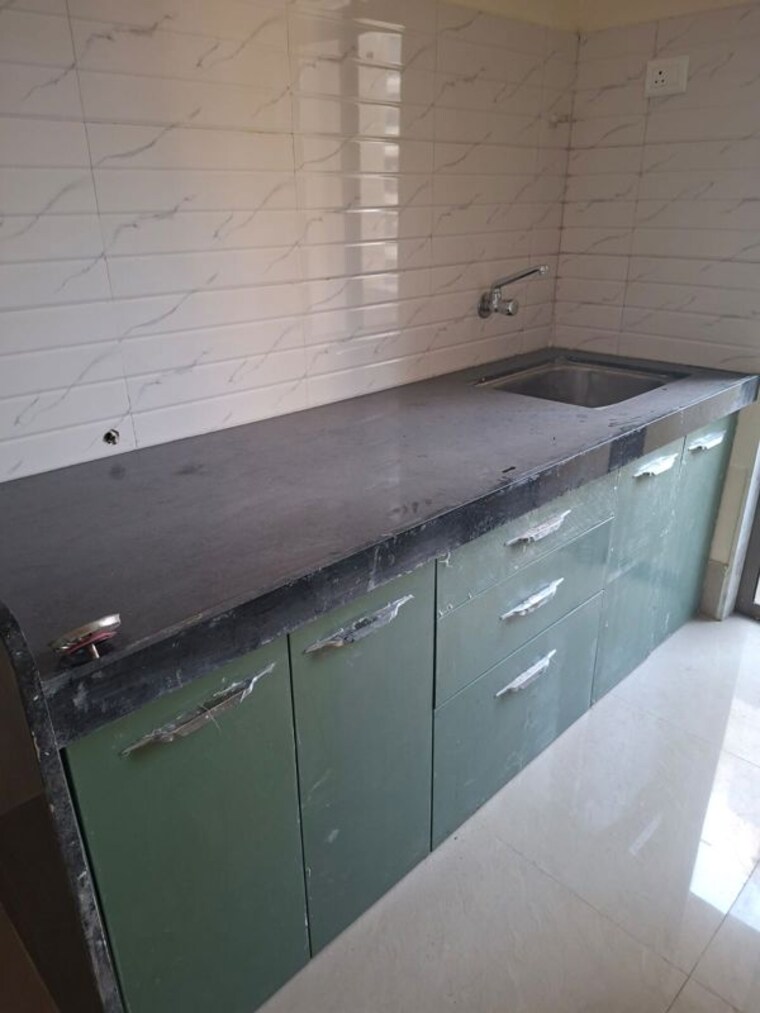 Kitchen, ace-homes 2 Bedroom 900 Sq.Ft. Apartment In Kasarvadavali Thane 10362759