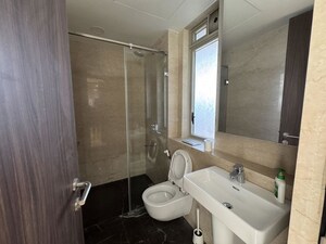 Bathroom in 4 BHK Apartment at Lodha The Park Side, Worli – for Rent