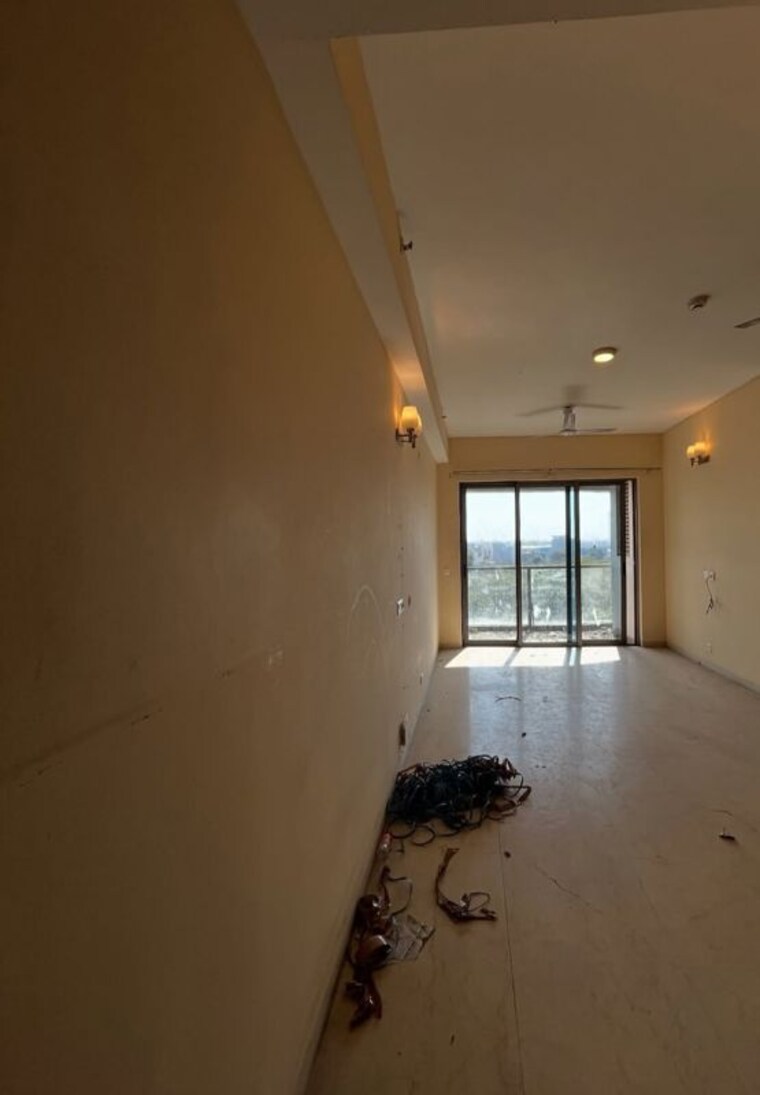 Hall, paras-dews 2 Bedroom 1200 Sq.Ft. Apartment In Sector 106 Gurgaon 10362783