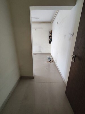 Building Lobby in 3 BHK Apartment at Indiabulls Greens, New Panvel – for Sale