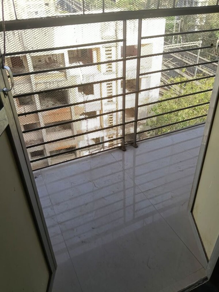 Balcony, ratnakar-chs 2 Bedroom 700 Sq.Ft. Apartment In Andheri West Mumbai 10362806