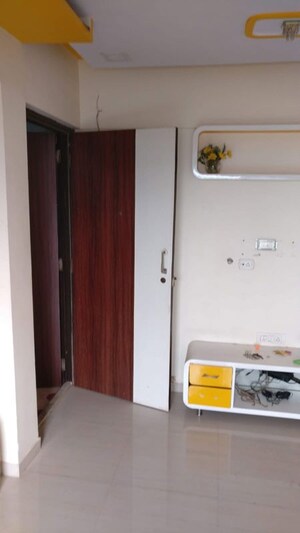 Furnished Amenities in 1 BHK Apartment at Haware Citi, Ghodbunder Road – for Rent