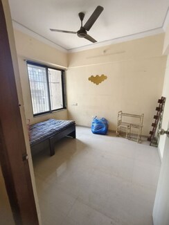 1 BHK + Pooja Room,Servant Room,Study Room,Extra Room,Basement,Store Room Apartment For Rent in Raunak Heights