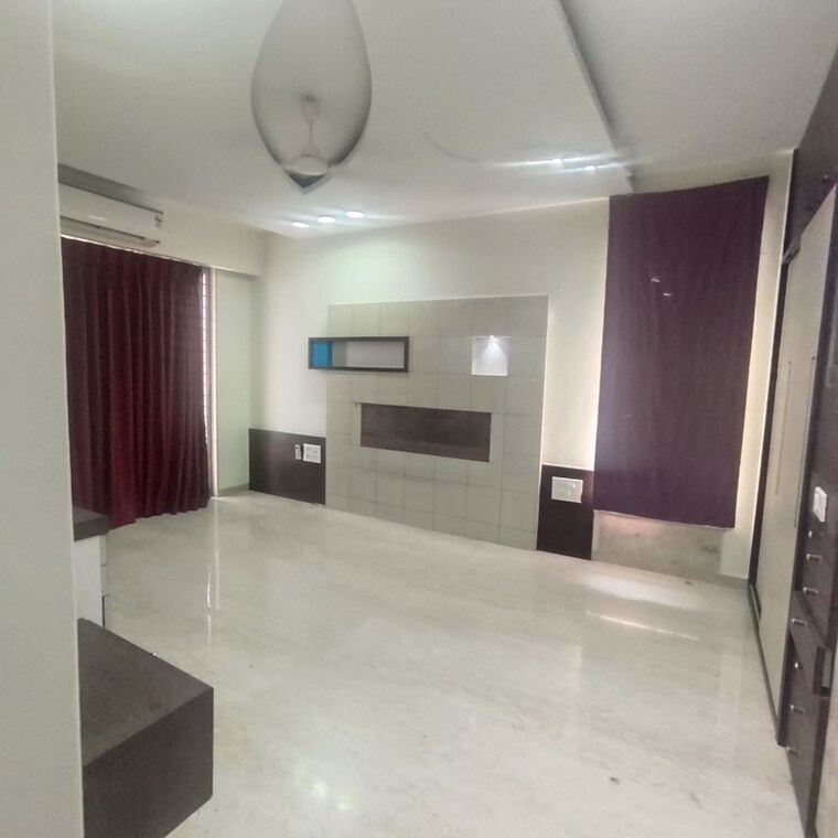 Kitchen, oberoi-realty-sky-heights 5 Bedroom 3800 Sq.Ft. Apartment In Andheri West Mumbai 10362835