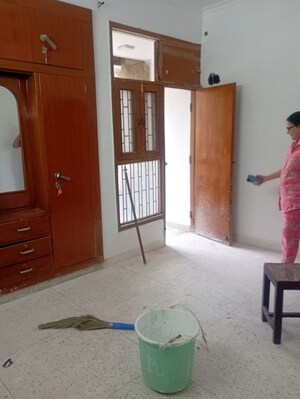 Master Bedroom in 3 BHK Apartment at Sector 12 Dwarka – for Rent