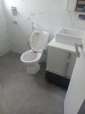 Bathroom in 2.5 BHK Apartment at Omaxe New Heights, Sector 78 – for Sale