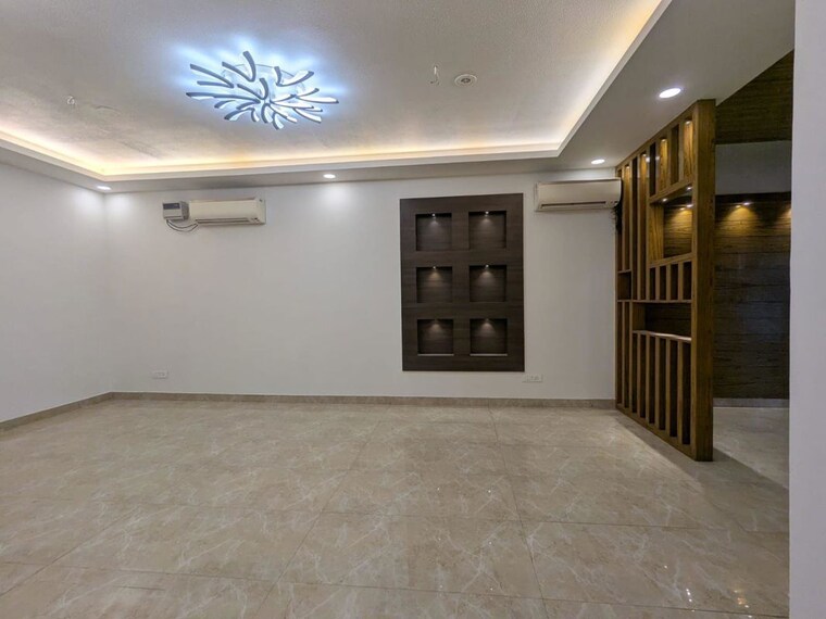 Room, omaxe-new-heights 3.5 Bedroom 1850 Sq.Ft. Apartment In Sector 78 Faridabad 10362854