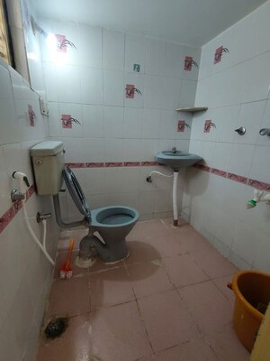 Team Area in 1 RK Independent House at Hsr Layout – for Rent