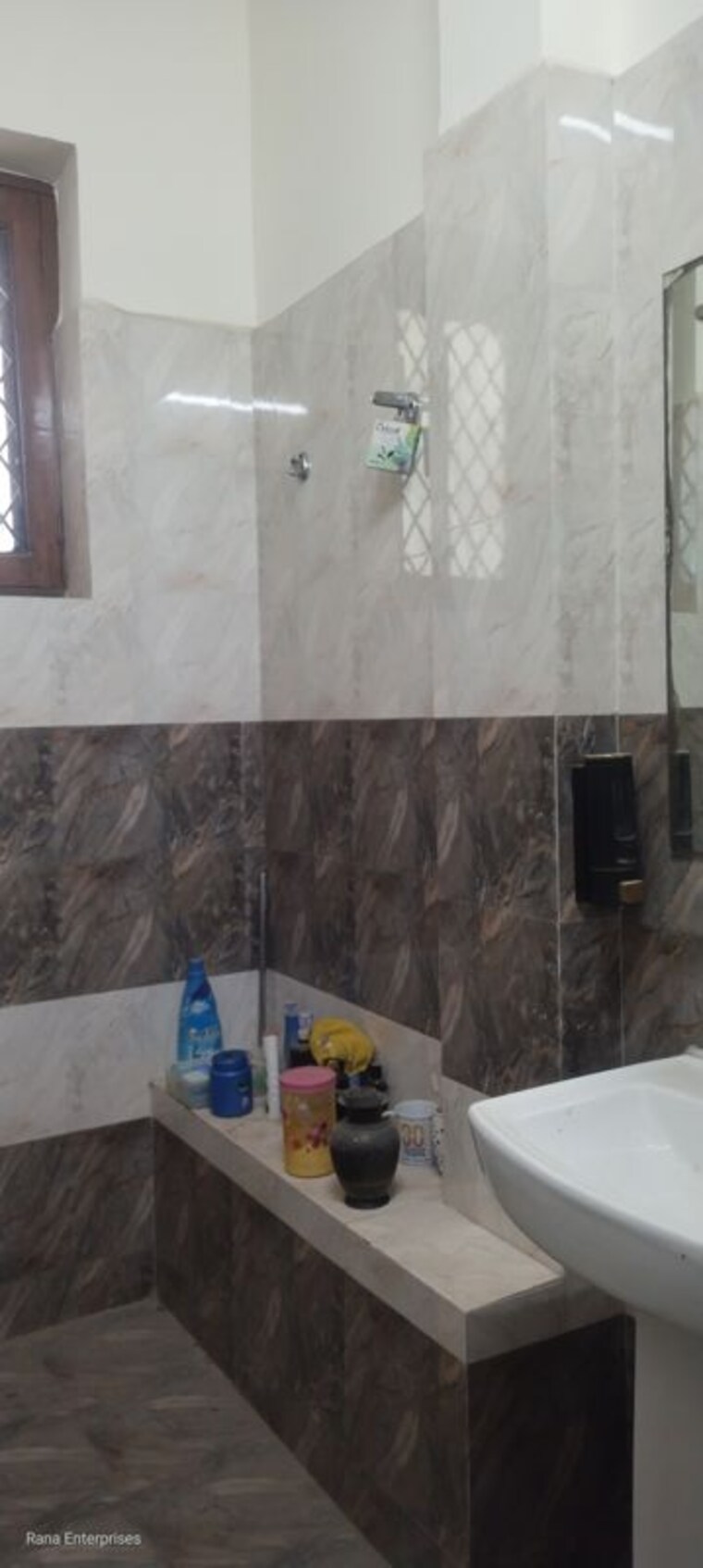 Bathroom, sector 23a 3 Bedroom 1800 Sq.Ft. Builder Floor In Sector 23a Gurgaon 10362880