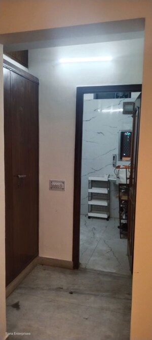 Furnished Amenities in 3 BHK Builder Floor at Sector 23a – for Rent