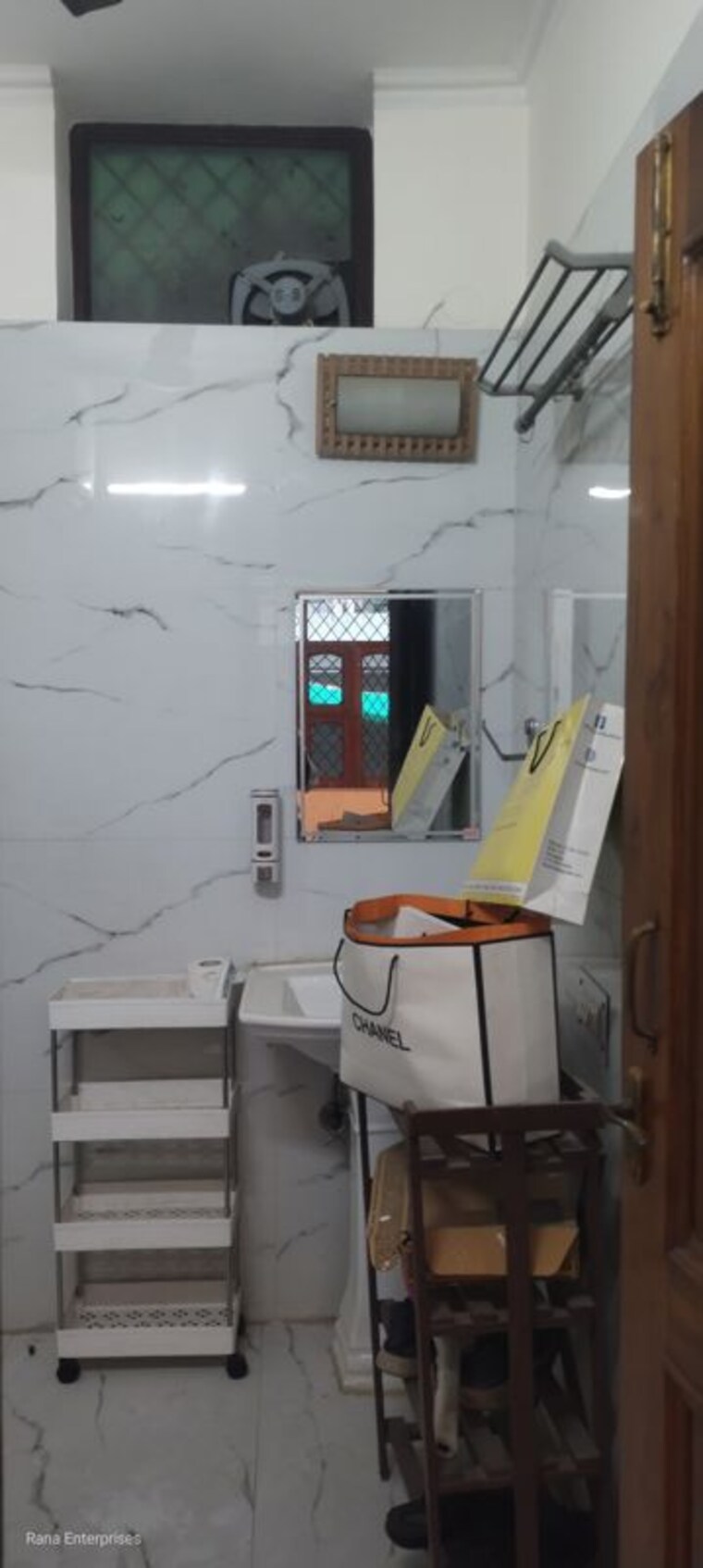 Team Area, sector 23a 3 Bedroom 1800 Sq.Ft. Builder Floor In Sector 23a Gurgaon 10362880