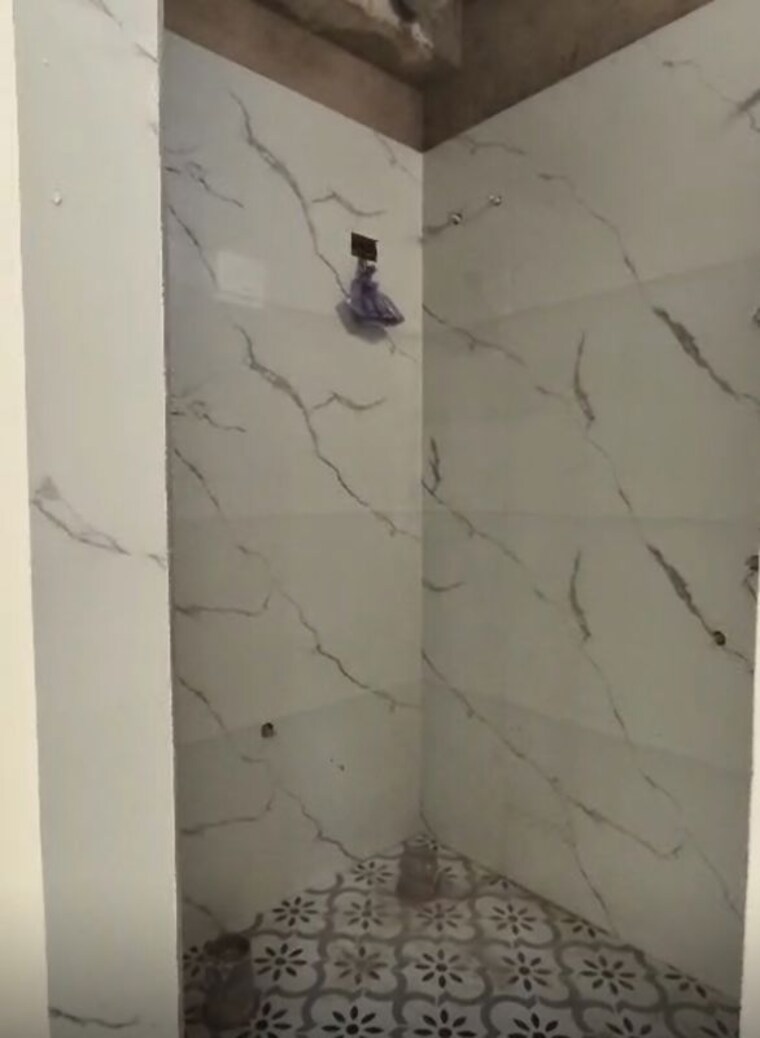 Bathroom, sector 81 2 Bedroom 1150 Sq.Ft. Builder Floor In Sector 81 Noida 10362881