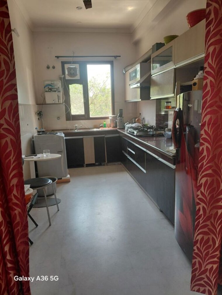 Kitchen, sector 15 4 Bedroom 3000 Sq.Ft. Builder Floor In Sector 15 Gurgaon 10362885