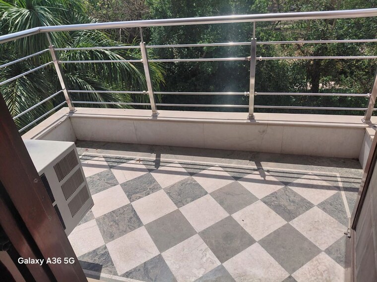 Balcony, sector 15 4 Bedroom 3000 Sq.Ft. Builder Floor In Sector 15 Gurgaon 10362885