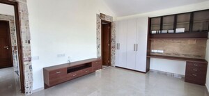 Room in 4 BHK Villa at Mantri Group Mantri Euphoria, Narsingi – for Rent