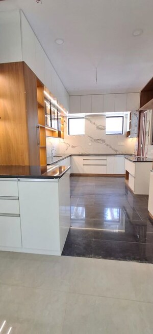 Kitchen in 4 BHK Villa at Mantri Group Mantri Euphoria, Narsingi – for Rent