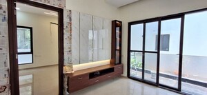 Room in 4 BHK Villa at Mantri Group Mantri Euphoria, Narsingi – for Rent