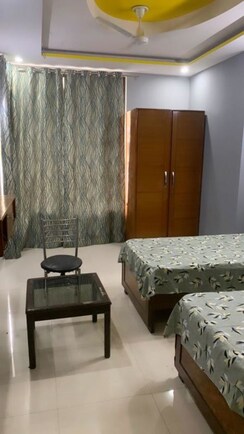 Pg For Rent in Sector 39